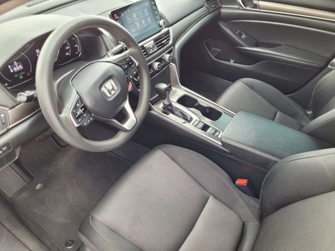 Used 2021 Honda Accord LX image 6