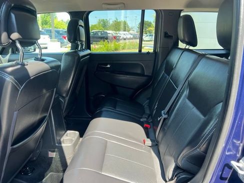 Used 2012 Jeep Liberty Sport AWD/4WD image 16