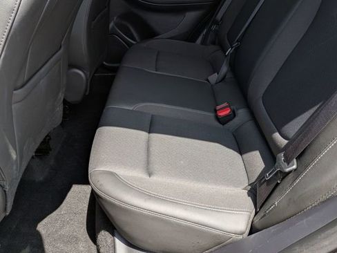 Used 2025 Buick Encore GX Preferred FWD image 23