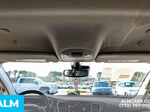 Used 2024 Chrysler Pacifica Touring-L FWD image 63