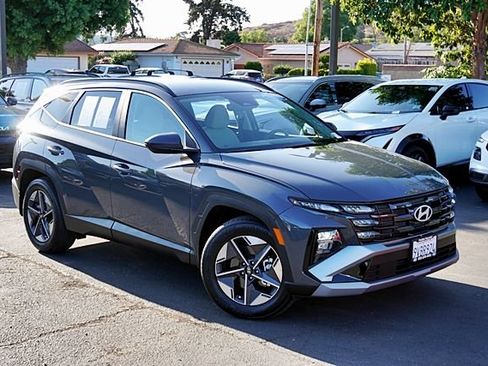 Certified 2026 Hyundai Tucson SEL FWD image 3