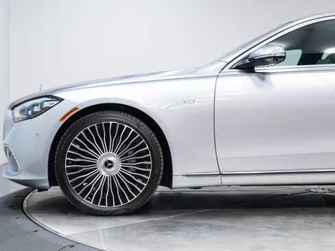 Used 2024 Mercedes-Benz Maybach S 680 4MATIC image 51