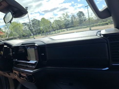 Certified 2024 Chevrolet Silverado 1500 LT image 25