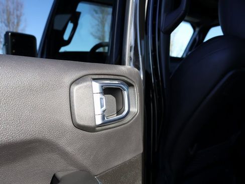 Used 2024 Jeep Wrangler High Altitude image 22