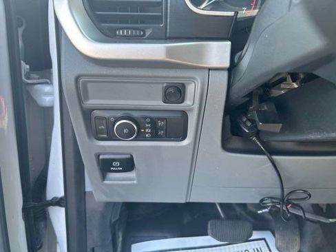 Used 2021 Ford F150 XLT AWD/4WD image 19
