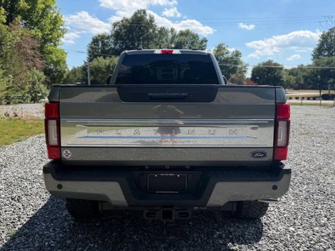 Used 2020 Ford F250 Platinum AWD/4WD image 6