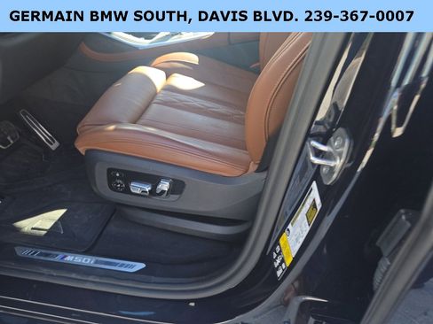 Certified 2022 BMW X7 M50i w/ Executive Package image 41