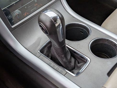 Used 2013 Ford Edge SEL image 24