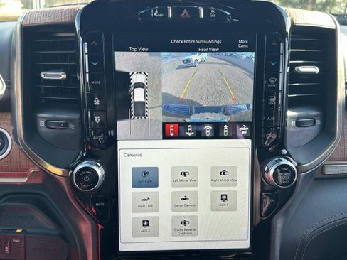 Used 2022 RAM 2500 Limited image 29