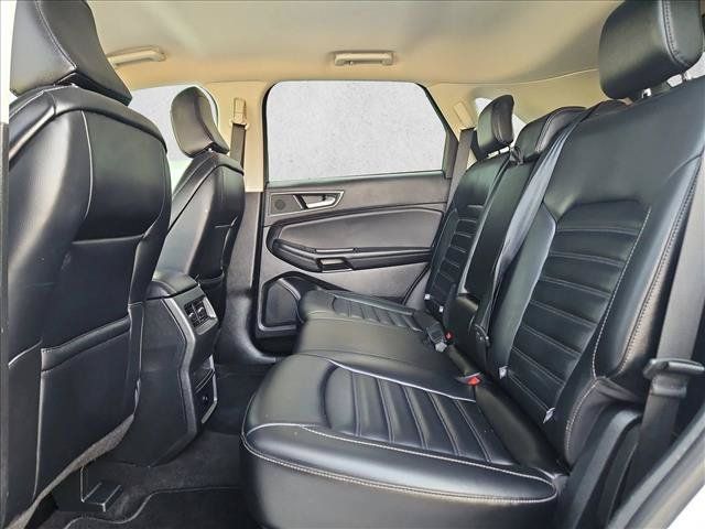 Used 2024 Ford Edge SEL AWD/4WD image 18