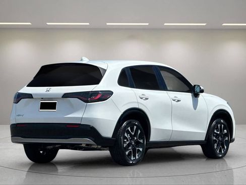 New 2027 Honda HR-V EX-L image 4