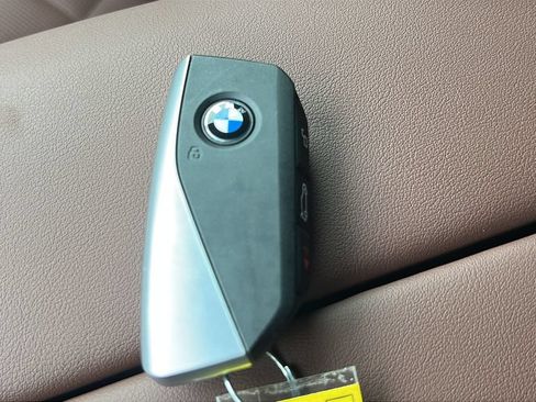 New 2026 BMW X5 xDrive50e w/ M Sport Package AWD/4WD image 25