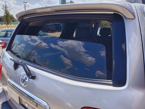 Used 2014 Toyota Sequoia Limited RWD image 29