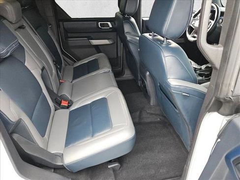 Used 2023 Ford Bronco Outer Banks image 20