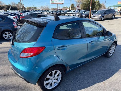 Used 2011 MAZDA MAZDA2 Touring image 5