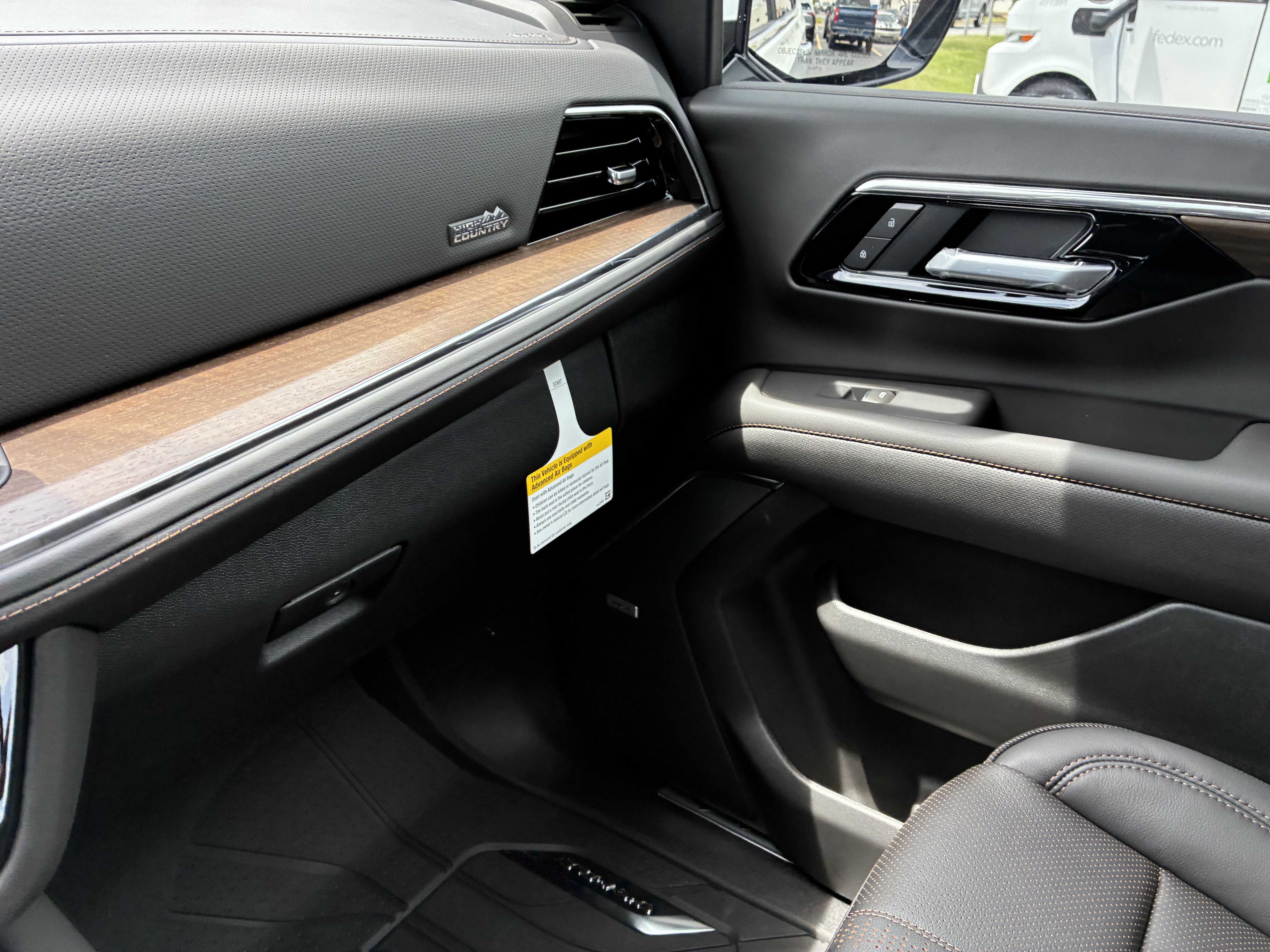 New 2026 Chevrolet Tahoe High Country RWD image 38