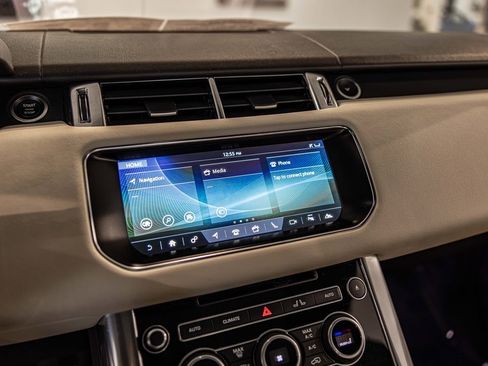 Used 2017 Land Rover Range Rover Sport HSE image 27