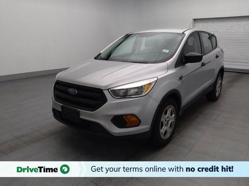 Used 2017 Ford Escape S FWD image 1