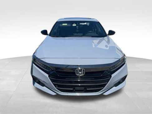 Used 2022 Honda Accord Sport image 3