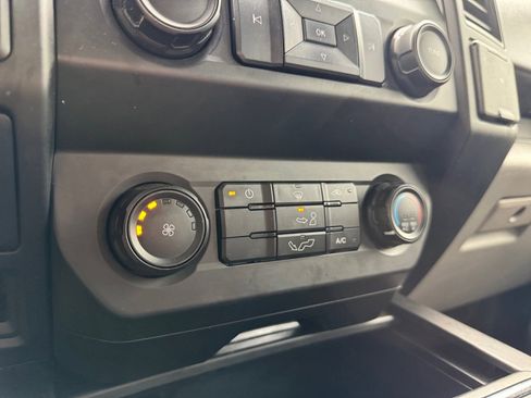 Used 2020 Ford F150 XL w/ Equipment Group 101A Mid AWD/4WD image 23