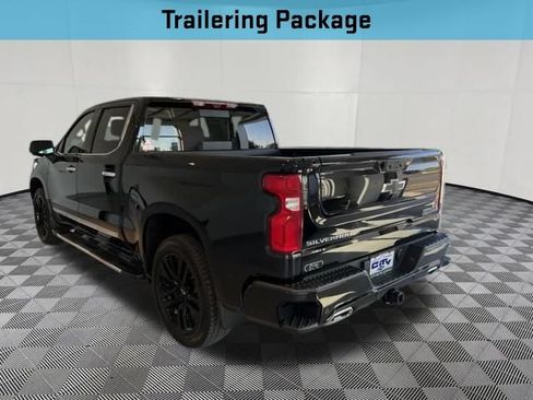 Used 2023 Chevrolet Silverado 1500 High Country w/ Technology Package AWD/4WD image 8