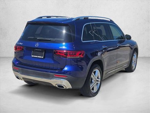 Used 2022 Mercedes-Benz GLB 250 4MATIC image 5