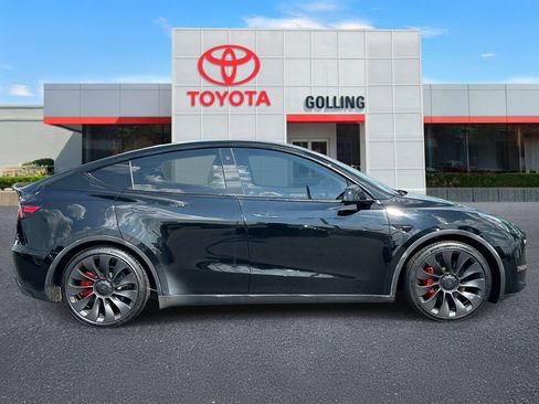Used 2023 Tesla Model Y Performance AWD/4WD image 6