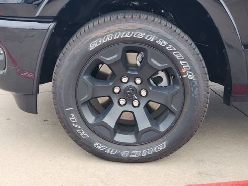 New 2026 RAM 1500 Lone Star AWD/4WD image 12