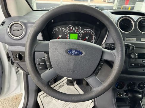 Used 2013 Ford Transit Connect XLT image 19