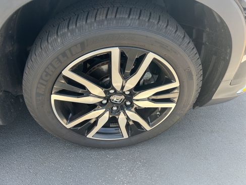 Used 2021 Honda Pilot Elite image 7