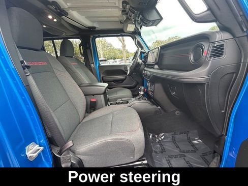 Used 2025 Jeep Wrangler Unlimited Rubicon AWD/4WD image 21