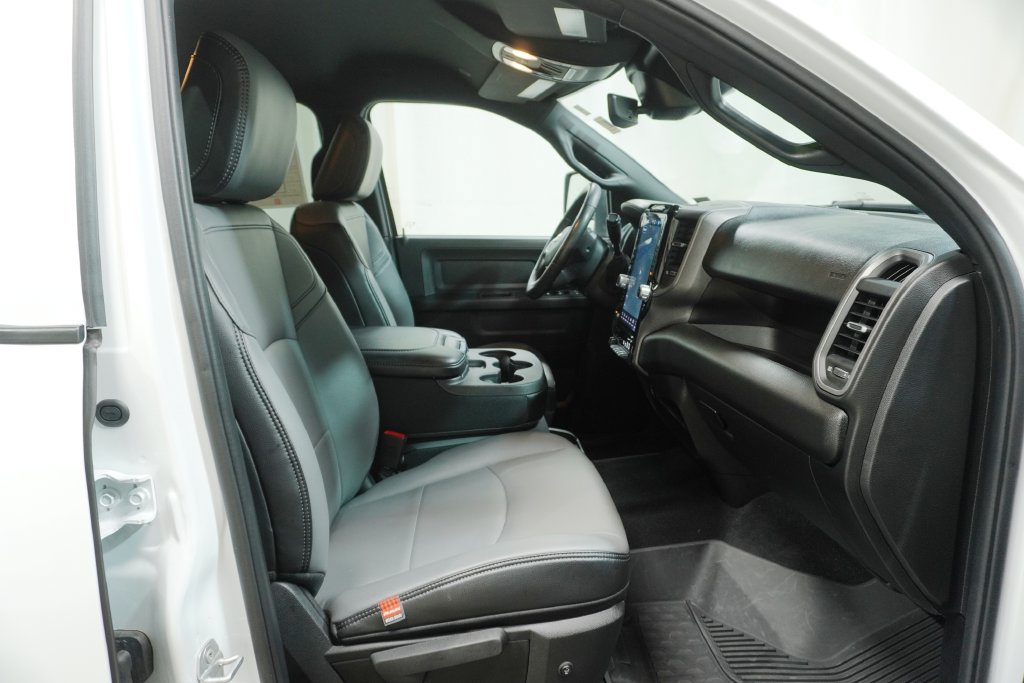 Used 2025 RAM 2500 Tradesman AWD/4WD image 11
