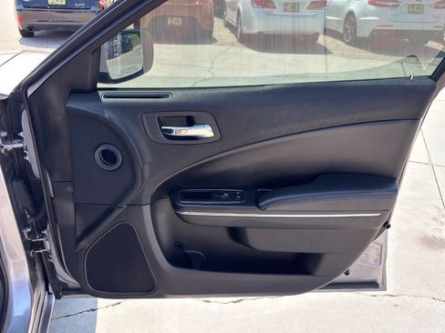 Used 2011 Dodge Charger Police RWD image 27