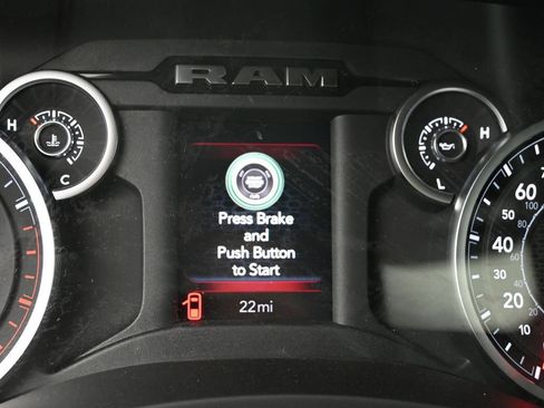 New 2026 RAM 2500 Tradesman AWD/4WD image 4