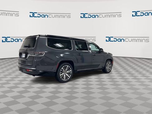 Used 2024 Jeep Grand Wagoneer L Series III image 8