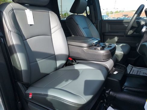 New 2026 RAM 2500 Tradesman AWD/4WD image 30