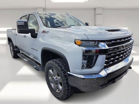 Used 2020 Chevrolet Silverado 2500 LTZ w/ LTZ Premium Package AWD/4WD image 2