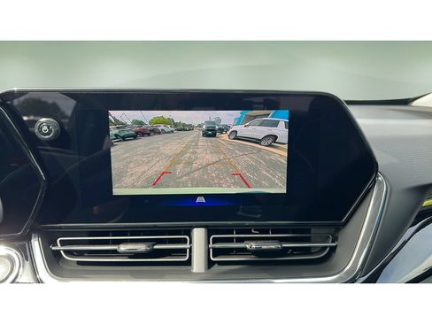 Certified 2025 Chevrolet Trax ACTIV w/ Sunroof Package FWD image 19