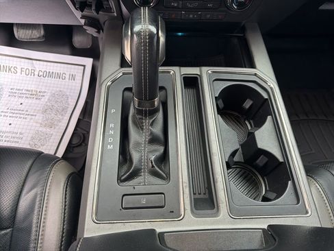 Used 2017 Ford F150 Raptor w/ Equipment Group 802A Luxury AWD/4WD image 37