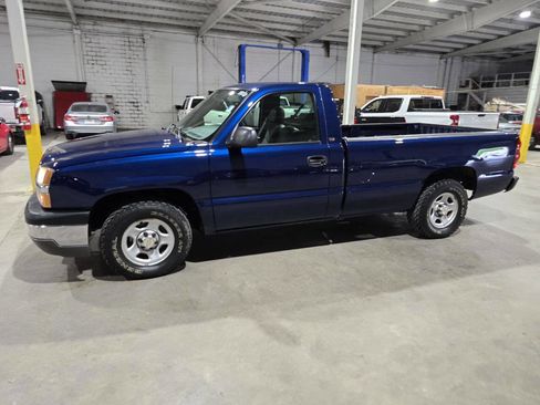 Used 2004 Chevrolet Silverado 1500 W/T image 4