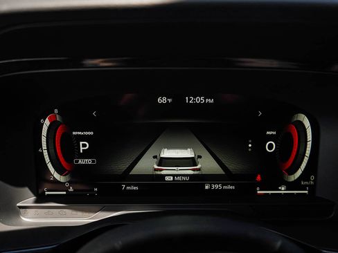 New 2025 Nissan Pathfinder Platinum image 24