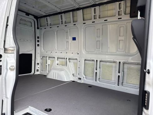 New 2025 Mercedes-Benz Sprinter 2500 image 25