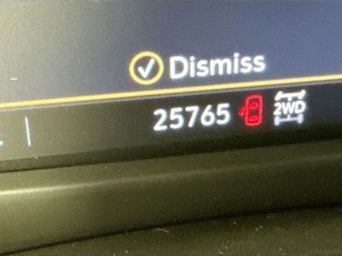 Used 2023 Cadillac XT4 Sport image 17