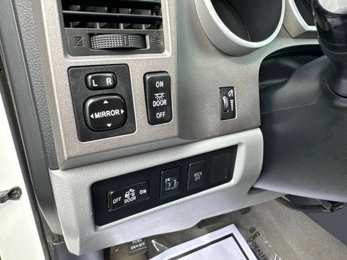 Used 2011 Toyota Tundra 4x4 CrewMax w/ TRD Off-Road Pkg image 15