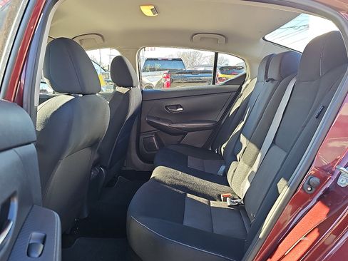 Used 2020 Nissan Sentra SV image 10