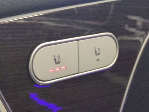 Used 2024 Mercedes-Benz GLE 350 4MATIC w/ Driver Assistance Package image 29