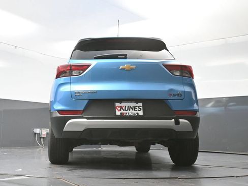 Used 2025 Chevrolet TrailBlazer LT AWD/4WD image 58