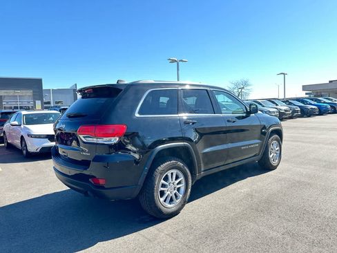 Used 2018 Jeep Grand Cherokee Laredo image 13