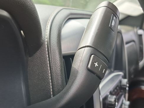Used 2017 GMC Sierra 1500 SLE w/ Elevation Edition AWD/4WD image 22
