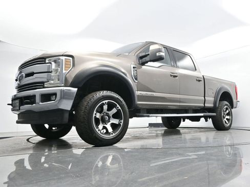 Used 2018 Ford F250 Lariat w/ Lariat Value Package image 43